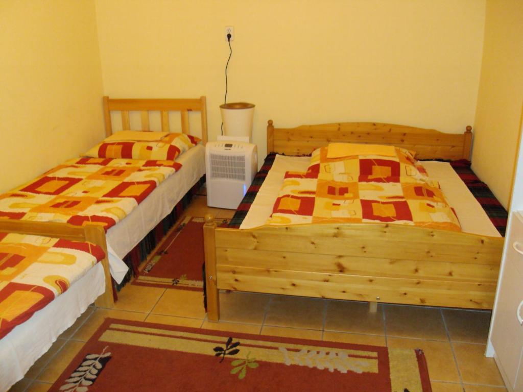 Erik Apartments Budapeste Quarto foto